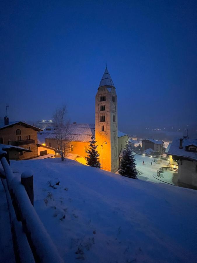 Chalet Blanc "Le Flocon" Courmayeur Bagian luar foto